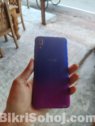 Vivo y93 6/128